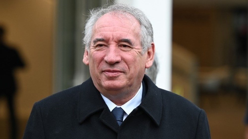 Μπαϊρού:-Πέρα-από-τις-“αντιπαραθέσεις”-ο-Λεπέν-ήταν-μια-φυσιογνωμία-της-γαλλικής-πολιτικής-ζωής