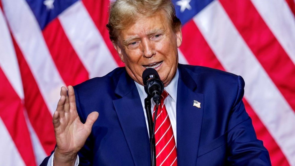 Τραμπ: Ζητά από το Ανώτατο Δικαστήριο των ΗΠΑ να αναστείλει την υπόθεση Στόρμι Ντάνιελς
