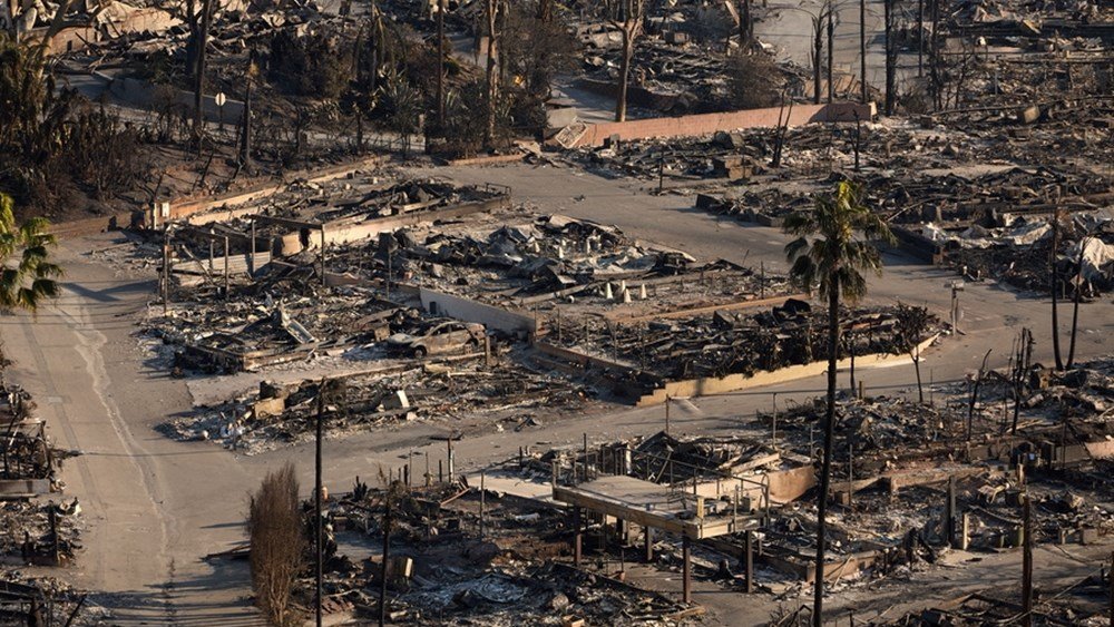 ΗΠΑ:-Υπό-πλήρη-έλεγχο-οι-πυρκαγιές-στο-Λος-Άντζελες,-έπειτα-από-τρεις-εβδομάδες