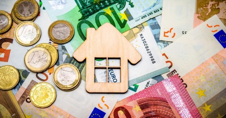 Εξωδικαστικός:-Άνοιγμα-και-στη-μεσαία-τάξη-–-Τι-κερδίζουν-οι-οφειλέτες-με-τα-νέα-όρια-για-εισόδημα-και-περιουσία