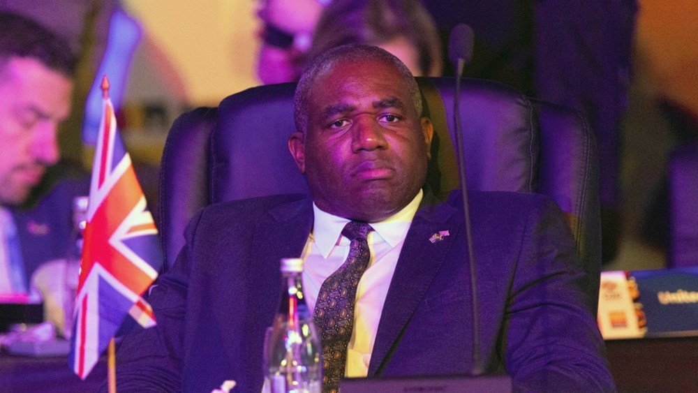 Βρετανία – Φιλιππίνες: Κοινή δέσμευση στο σεβασμό της διεθνούς τάξης