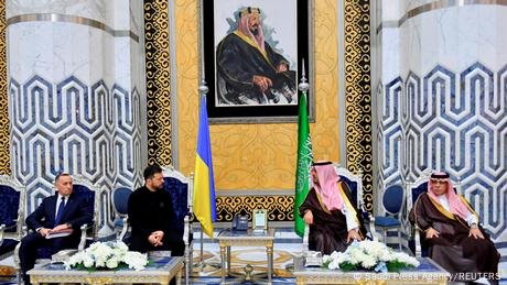 Μετά την Τζέντα, το μπαλάκι στη Ρωσία για εκεχειρία