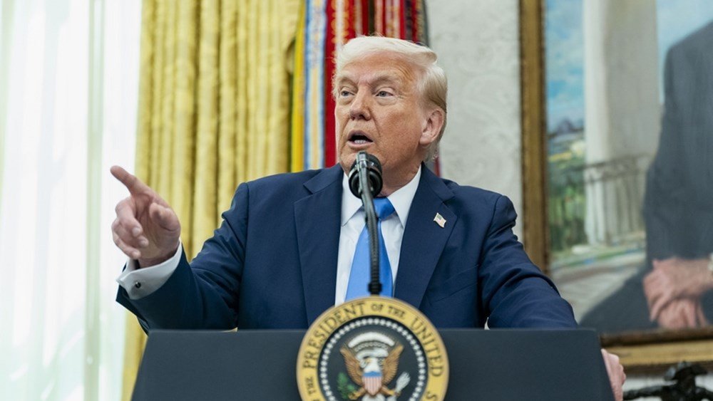 Σε ισχύ από την Πέμπτη οι δασμοί Τραμπ στα αυτοκίνητα – Στις 3 Μαΐου για τα εξαρτημάτα