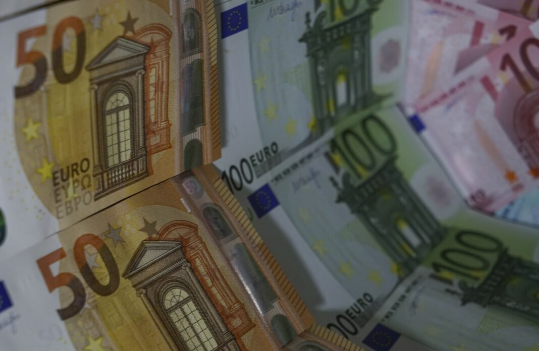 6μηνα έντοκα: Στο 1,9% το επιτόκιο – Αντλήθηκαν 600 εκατ.