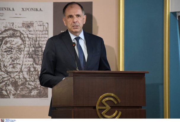 Γεραπετρίτης:-Τηλεφωνική-επικοινωνία-με-τον-ΥΠΕΞ-των-Ηνωμένων-Αραβικών-Εμιράτων