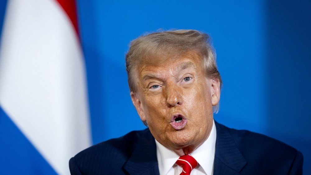 reuters:-Ο-Τραμπ-θα-χρησιμοποιήσει-την-προεδρική-εξουσία-για-να-στείλει-όπλα-στην-Ουκρανία