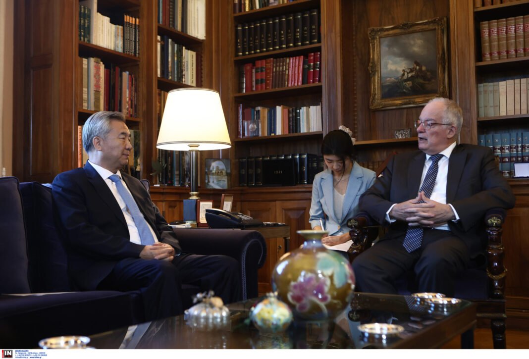 Κωνσταντίνος Τασούλας: Συναντήθηκε με ανώτερο αξιωματούχο του Κομμουνιστικού Κόμματος Κίνας Κωνσταντίνος-Τασούλας:-Συναντήθηκε-με-ανώτερο-αξιωματούχο-του-Κομμουνιστικού-Κόμματος-Κίνας