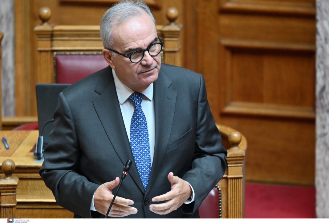 Παπαθανάσης:-Δεν-θέλουμε-η-πατρίδα-μας-να-χάσει-ούτε-ένα-ευρώ-των-πόρων