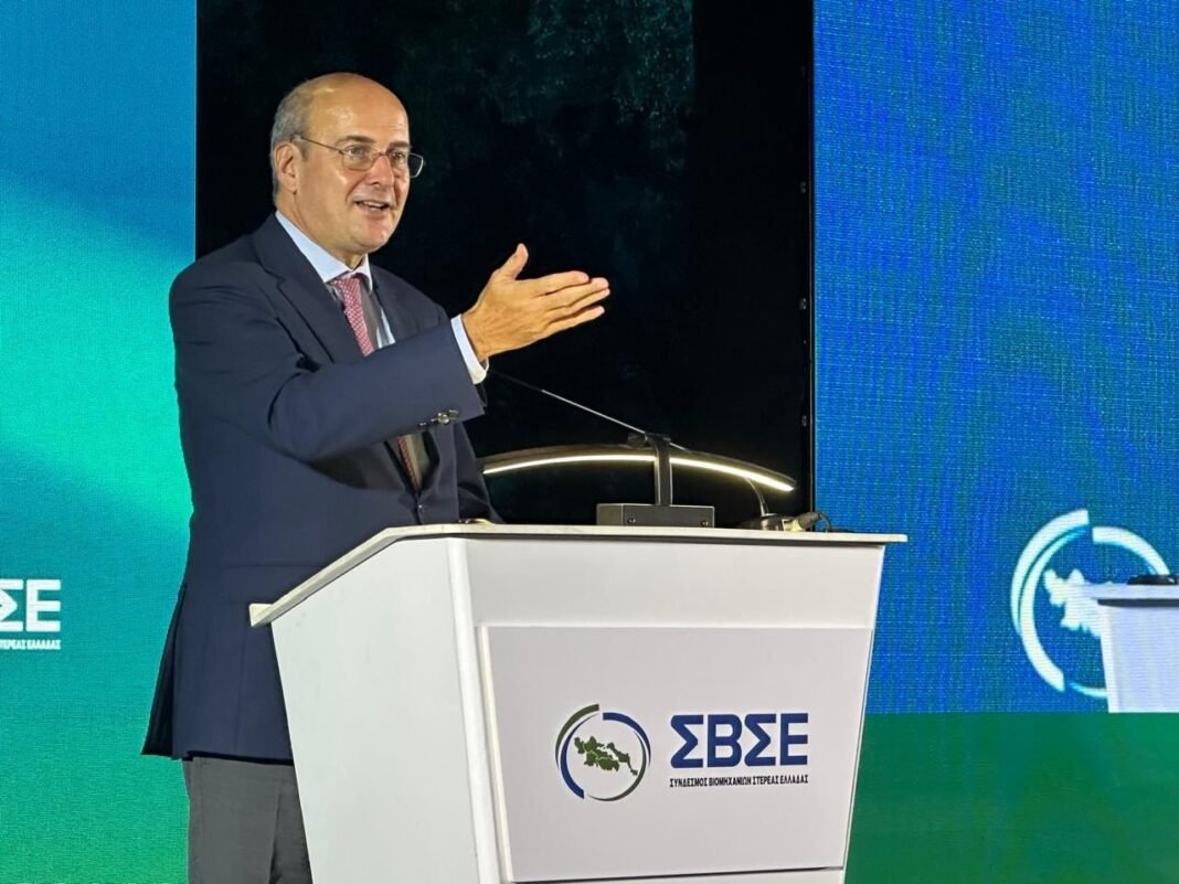Κ.-Χατζηδάκης:-h-άνοδος-βιομηχανικών-επενδύσεων,-εξαγωγών-και-απασχόλησης-διαψεύδει-τον-μύθο-της-αποβιομηχάνισης