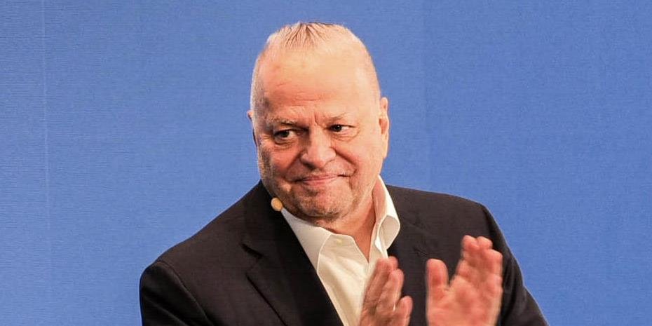 metlen:-Απέκτησε-μετοχές-αξίας-708.112-ευρώ-ο-Ευάγγελος-Μυτιληναίος