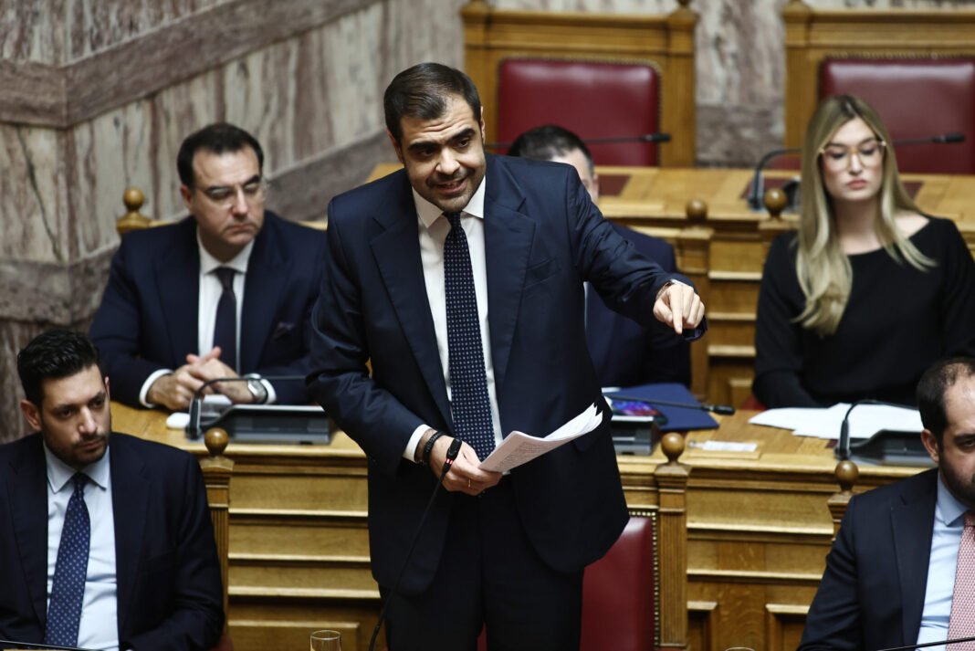 Μαρινάκης σε αντιπολίτευση: Τελείωσε το «λεφτά υπάρχουν», τελείωσε το «δώστα όλα»