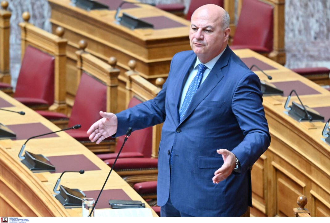 Τσιάρας-προς-αγρότες:-Τα-μπλόκα-και-τα-πείσματα-δεν-ωφελούν-–-Οι-λύσεις-περνούν-μέσα-από-τον-διάλογο