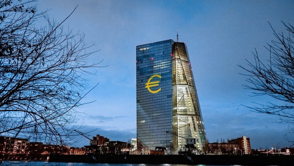 ΕΚΤ: Πόσο ανέβηκαν τα περιθώρια κερδοφορίας των ελληνικών τραπεζών – H σύγκριση με την ΕΕ