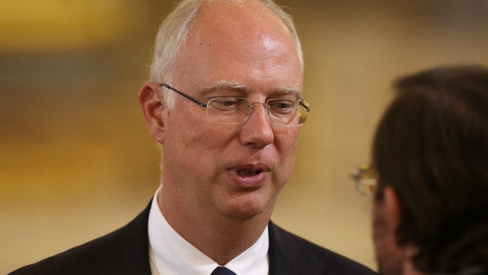 Στο Μαϊάμι ο απεσταλμένος της Ρωσίας Κ. Ντμίτριεφ για τις συνομιλίες με τους Γουίτκοφ και Κούσνερ