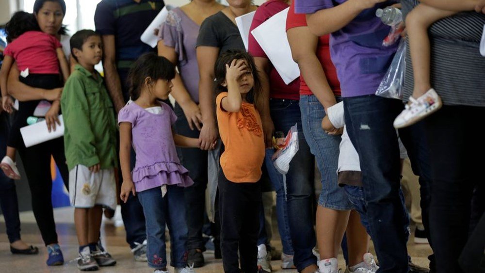 ΗΠΑ: Τέσσερις κρατούμενοι της ICE πέθαναν αυτή την εβδομάδα, ρεκόρ 20ετίας φέτος για τους θανάτους μεταναστών υπό κράτηση