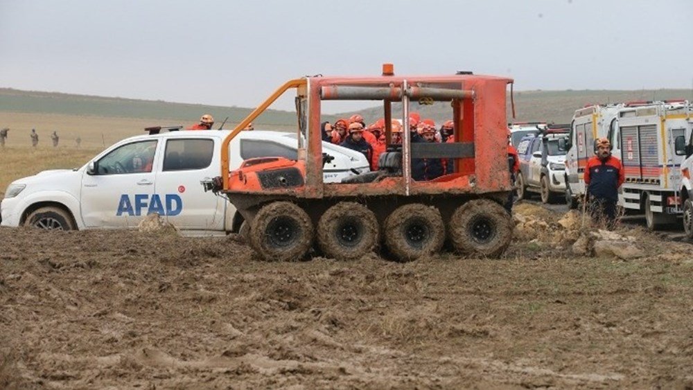 Πτώση αεροσκάφους στην Τουρκία: Τα 20 δραματικά λεπτά πριν τη συντριβή του Falcon – Σε ουδέτερη χώρα θα αναλυθεί το “μαύρο κουτί”