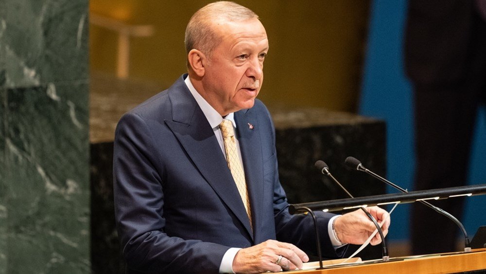 Η μάχη για τη διαδοχή Ερντογάν: Το φαβορί Φιντάν και η ανάκαμψη Σοϊλού – Γιος και γαμπρός σε ρόλο αουτσάιντερ