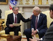 Τηλεφωνική επικοινωνία Στάρμερ-Τραμπ με επίκεντρο τον πόλεμο στην Ουκρανία