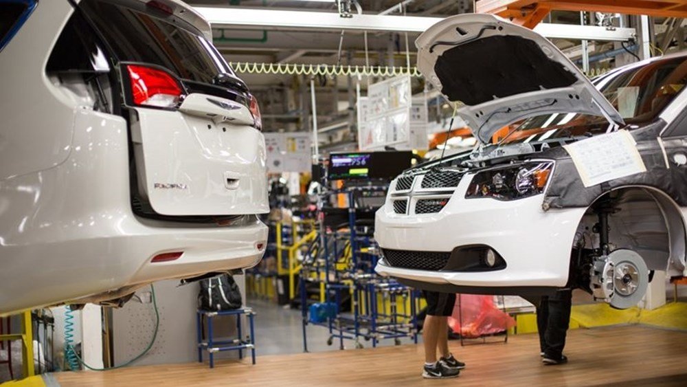 Stellantis: Στα επίπεδα της δεκαετίας του ’50 “βυθίστηκε” η παραγωγή αυτοκινήτων στην Ιταλία