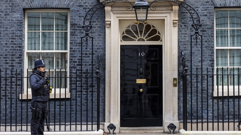 Βρετανία:-Καταδικάζει-την-ηγεσία-του-Ιράν-για-“φρικώδη-και-βάναυση-δολοφονία-διαδηλωτών”