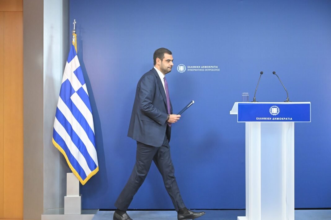 ΑΠΕΥΘΕΙΑΣ-–-Η-ενημέρωση-από-τον-Κυβερνητικό-Εκπρόσωπο