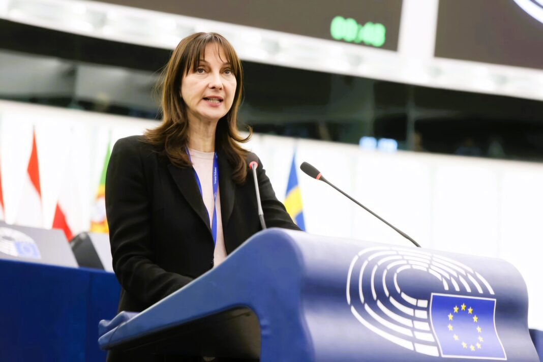 Παρέμβαση-Κουντουρά-στην-Κομισιόν:-Ζητεί-μέτρα-ενίσχυσης-της-μεταφορικής-συνδεσιμότητας-των-νησιωτικών-περιοχών-και-ειδική-χρηματοδότησή-τους-στη-νέα-ευρωπαϊκή-στρατηγική-για-τα-νησιά