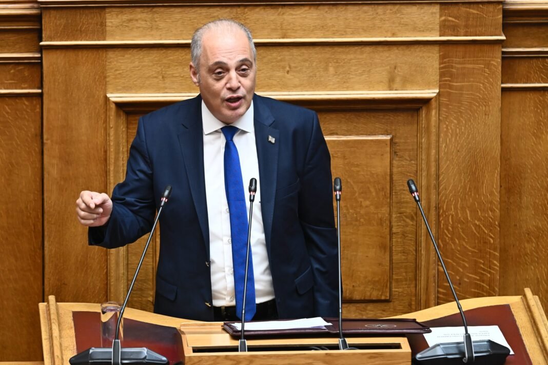 Βελόπουλος:-Ο-πρωθυπουργός-βαφτίζει-«διάλογο»-την-επιβολή-της-κυβέρνησης-στους-αγρότες,-αφού-πρώτα-επιχείρησε-την-διάσπαση-του-αγροτικού-κινήματος