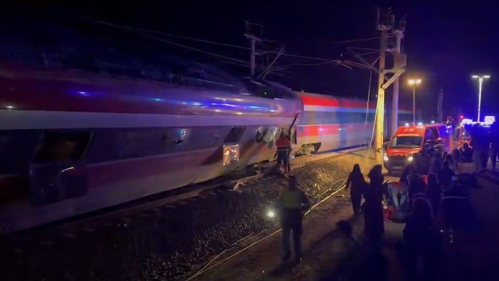 Εκτροχιασμός-τρένων-στην-Ισπανία-–-Τουλάχιστον-21-νεκροί-και-100-τραυματίες