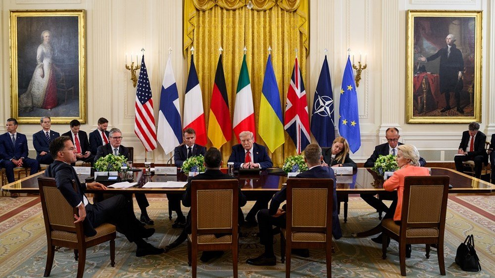 politico:-Η-ΕΕ-εξετάζει-για-πρώτη-φορά-αντίποινα-κατά-του-Τραμπ-–-Ο-Μακρόν-θα-ζητήσει-την-ενεργοποίηση-του-Μηχανισμού-Κατά-του-Εξαναγκασμού