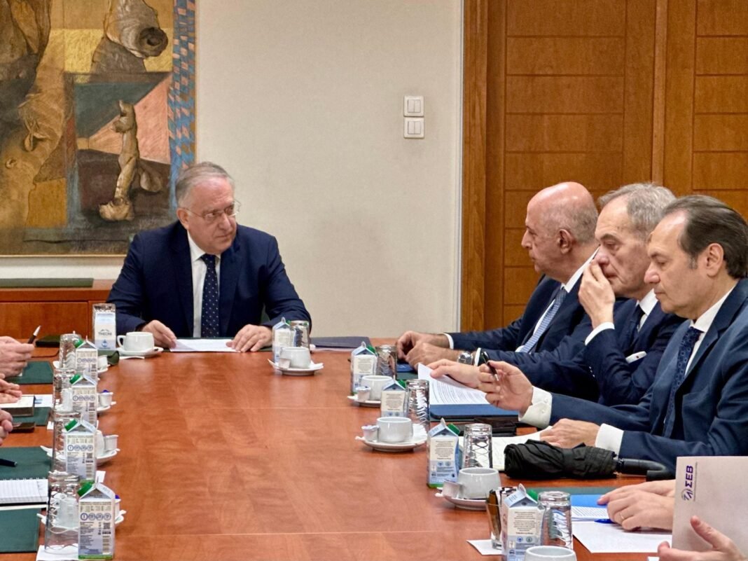 Θεοδωρικάκος:-Τον-Φεβρουάριο-η-ψήφιση-του-νομοσχεδίου-για-απλοποίηση-διαδικασιών-στη-Βιομηχανία