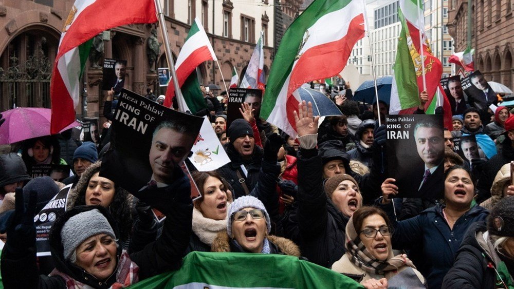 Ιράν: 5.002 νεκροί από την καταστολή των διαδηλώσεων