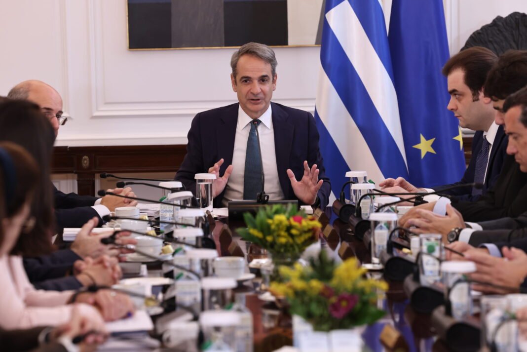 Συνεδριάζει σήμερα το Υπουργικό Συμβούλιο υπό τον Πρωθυπουργό – Τα 7 κρίσιμα θέματα στην ατζέντα