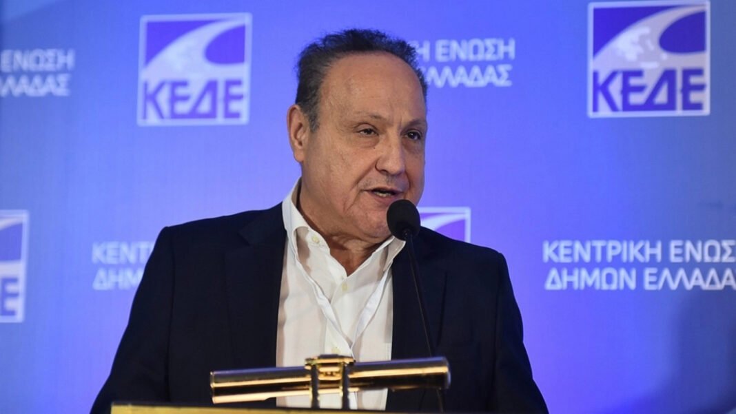 Αγγελούδης για το τροχαίο με οπαδούς του ΠΑΟΚ στη Ρουμανία: Στη Θεσσαλονίκη σήμερα ξύπνησαν οι εφιαλτικές μνήμες της 4ης Οκτωβρίου του 1999