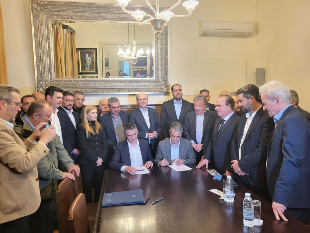 Υπεγράφη η σύμβαση για τον ΒΟΑΚ Χανιά – Ηράκλειο – Ένα έργο δεκαετιών γίνεται πράξη