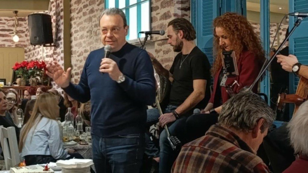 Φάμελλος- ΣΥΡΙΖΑ- τραγούδι