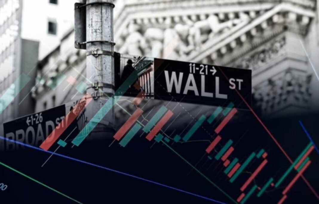 Ανοδικά κινείται η WallStreet μετά από εβδομάδα έντονων αναταράξεων σε τεχνολογία και crypto