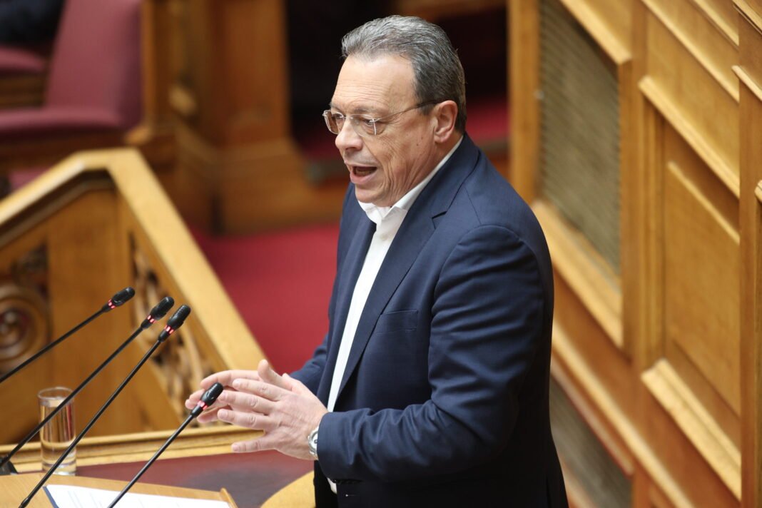 Φάμελλος: Η Μαρία Καρυστιανού δεν εντάσσεται στο κάλεσμα για τις προοδευτικές δυνάμεις – Μας βρίσκουν αντίθετους οι τοποθετήσεις της