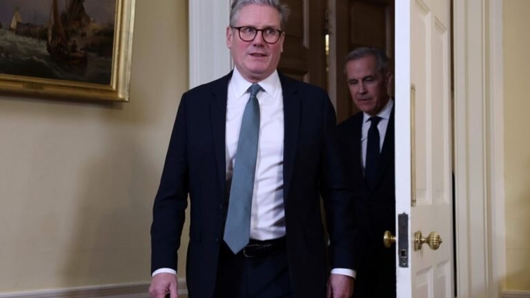 Στάρμερ:-Να-ζητήσει-συγγνώμη-ο-Ράτκλιφ-της-Μάντσεστερ-Γιουνάιτεντ-για-τα-ρατσιστικά-σχόλια