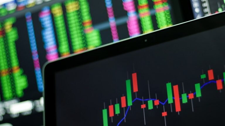 reuters:-Η-αστάθεια-των-ΗΠΑ-ωθεί-τις-“μεσαίες-δυνάμεις”-να-αναλάβουν-δράση-και-οι-επενδυτές-το-παρατηρούν