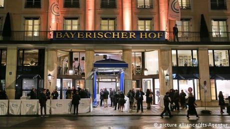 Mόναχο, όπως Νταβός;