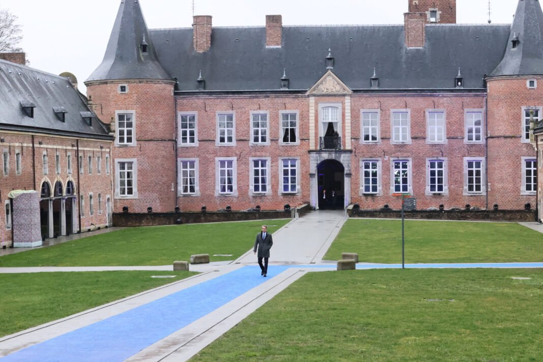 Κυριάκος-Μητσοτάκης-στη-Σύνοδο-της-ΕΕ:-«Ανταγωνιστικότητα-με-καλύτερες-δουλειές-και-χαμηλότερες-τιμές»