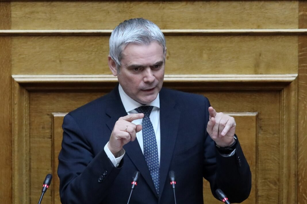 Βουλή – Καραγκούνης για ΣΣΕ: Η αντιπολίτευση ζητεί να απορρίψουμε αυτά που οι κοινωνικοί εταίροι συμφώνησαν – Οξύμωρη η στάση του ΠΑΣΟΚ