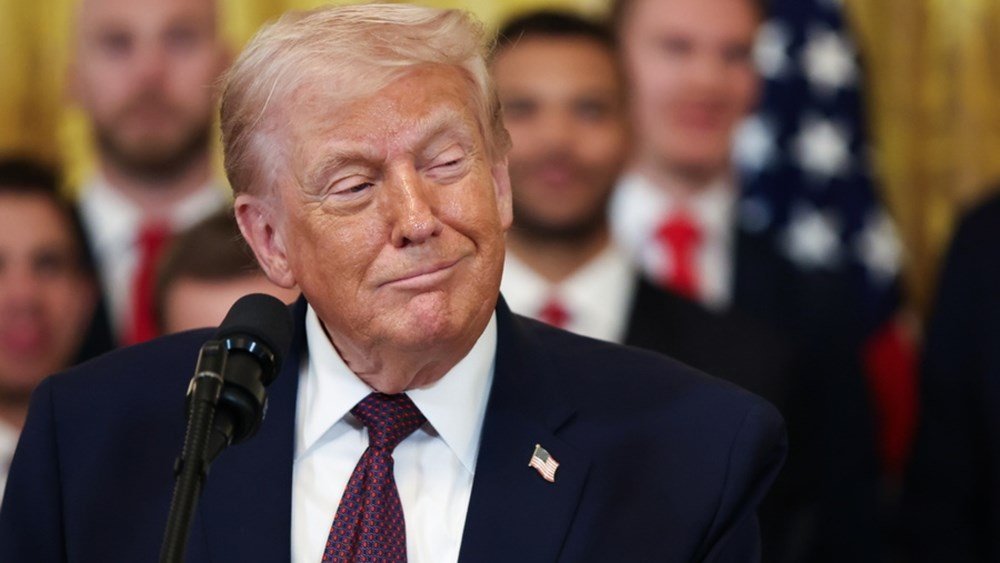 Ο-Τραμπ-αναγνωρίζει-την-κυβέρνηση-της-Ντέλσι-Ροδρίγκες-στη-Βενεζουέλα,-προαναγγέλλει-επίσκεψή-του-στο-Καράκας