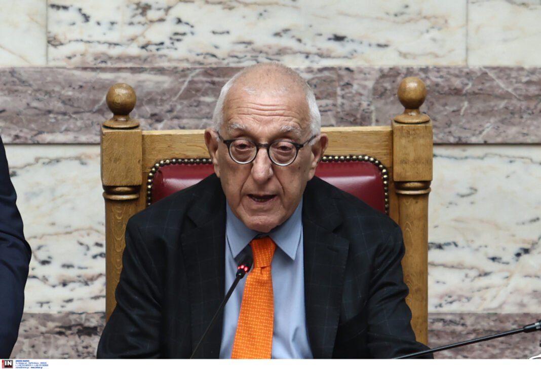 Το-«αντίο»-του-Νικήτα-Κακλαμάνη-στην-Άννα-Ψαρούδα-Μπενάκη-–-«Αποχαιρετώ-μια-φίλη-και-μια-μεγάλη-κυρία-της-πολιτικής-και-της-επιστήμης»