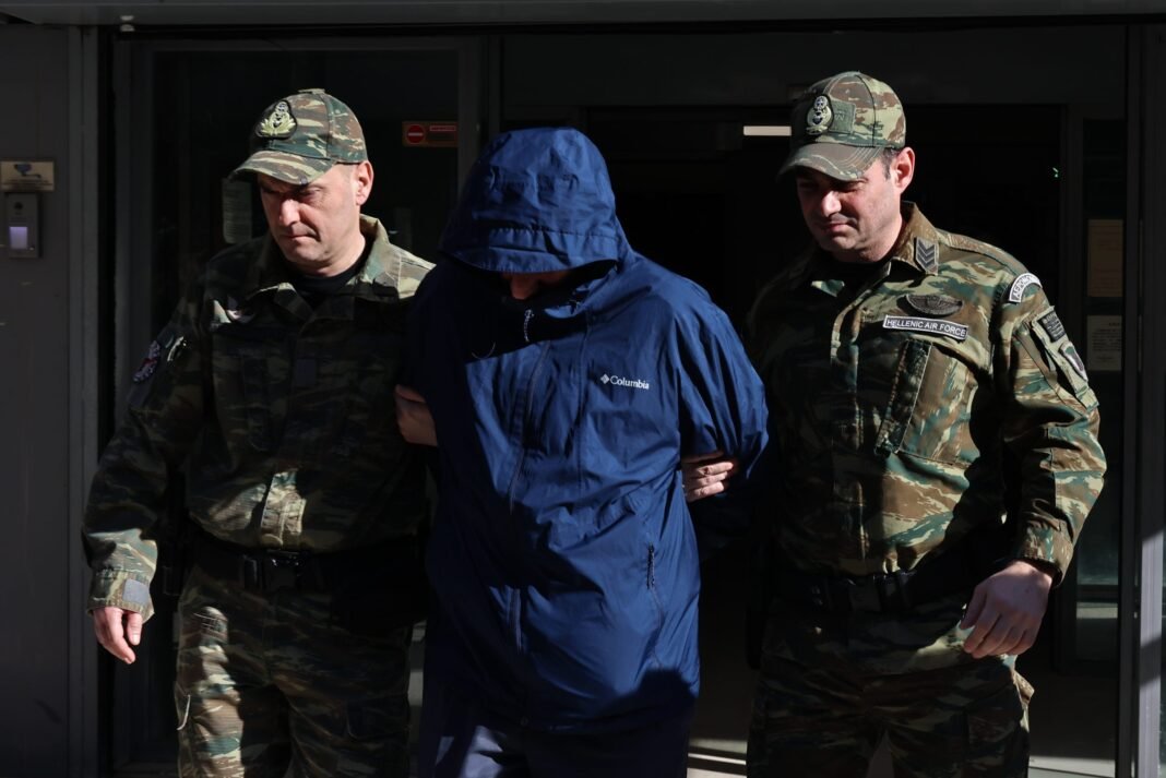 Ο φάκελος του Κινέζου κατασκόπου: Ποιος είναι ο «Στίβεν Γουέιν» που στρατολόγησε τον 54χρονο Έλληνα σμήναρχο