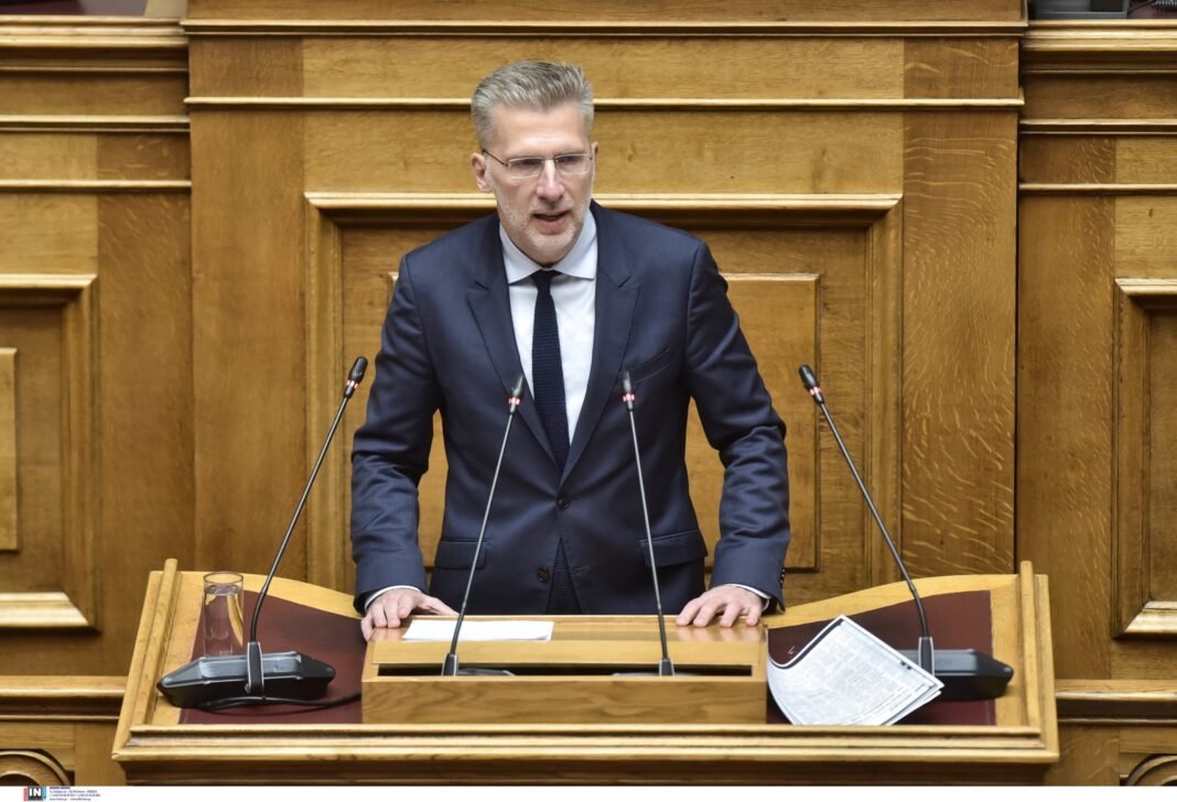 Σκέρτσος: Η αντιπολίτευση νομιμοποιεί ως κάτι «κανονικό» τα επεισόδια στο Κρατικό Νίκαιας