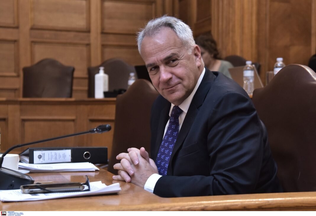 Βορίδης-στον-realfm-97,8-για-τα-επεισόδια-στη-Νίκαια:-«Τα-ΜΑΤ-τα-φέρνει-αυτός-που-εμποδίζει-τον-υπουργό-να-κάνει-τη-δουλειά-του»-–-Τι-είπε-για-τις-δημοσκοπήσεις