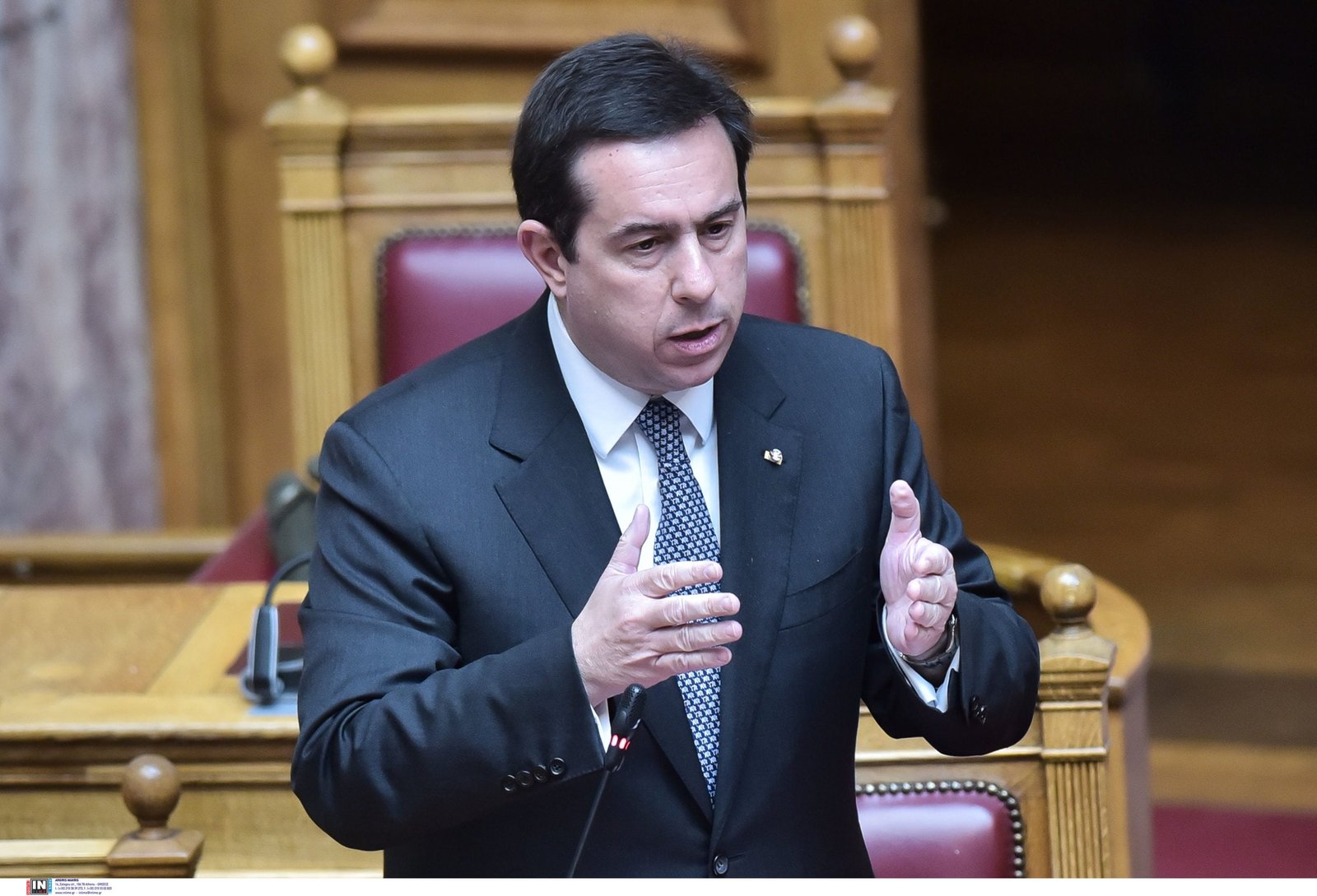 Νότης Μηταράκης