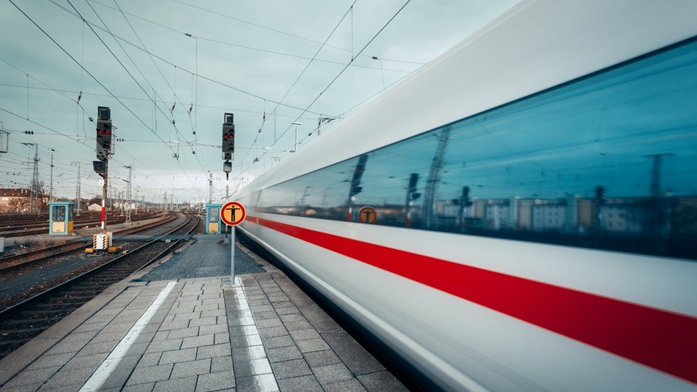 Γερμανία:-Συμφωνία-των-Γερμανικών-Σιδηροδρόμων-με-τους-εργαζόμενους-για-τη-νέα-συλλογική-σύμβαση