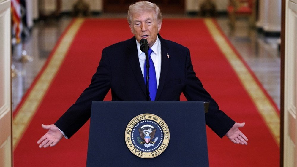 Τραμπ: Οι ηγέτες του Ιράν θέλουν διάλογο, θα μιλήσω μαζί τους – Ο πόλεμος μπορεί να διαρκέσει “περίπου τέσσερις εβδομάδες”